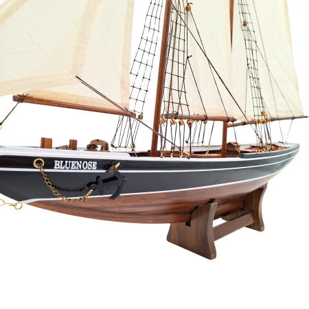 Model Szkunera Bluenose - dekoracja marynistyczna 78 cm – 518